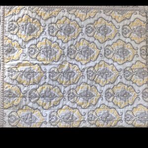 Wendy Bellissimo Reversible Crib Quilt